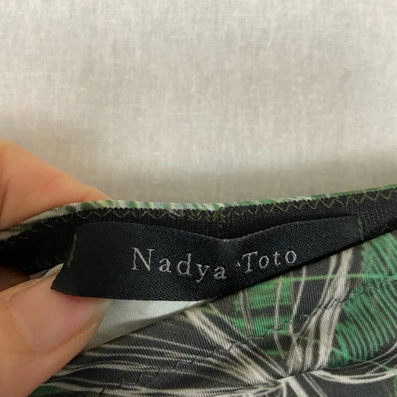 Nadya Toto Jungle Print Bodycon Dress Sz M - Picture 8 of 14